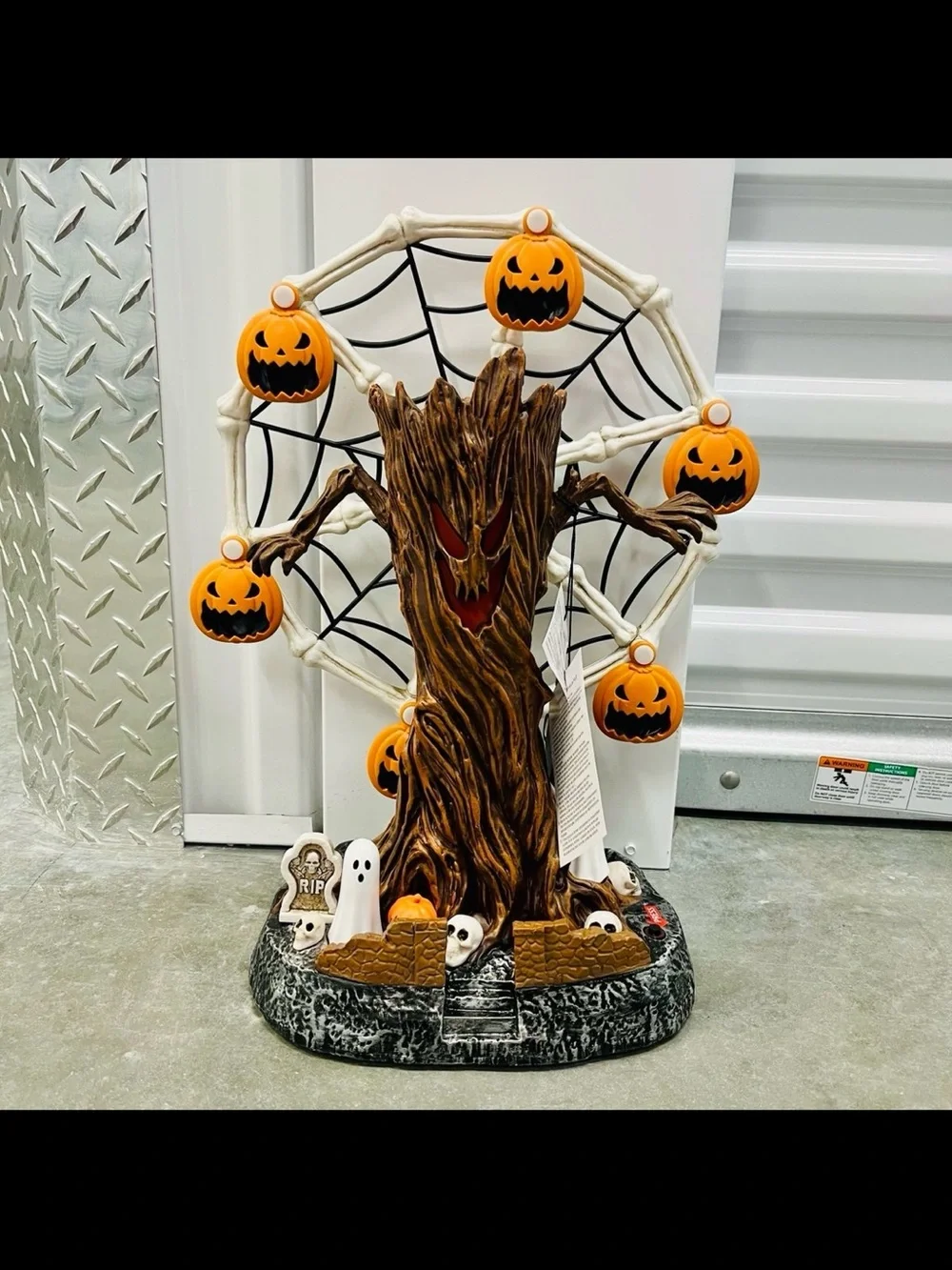NWT Viral Halloween spooky light up musical pumpkin Ferris wheel $150.00